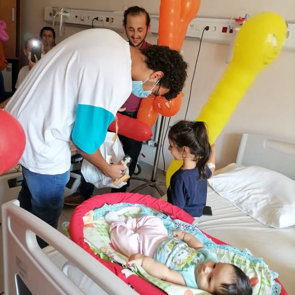 Bitebimuv, Bir Tebessüm Bin Mutluluk, Hatay, Dernek, Vakıf, Ömer Faruk Kural, Lösemi, Ziyaret, Huzurevi, Sosyal Sorumluluk, Yardım